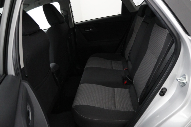 Toyota Auris - 1.8 Hybrid Energy Plus 18