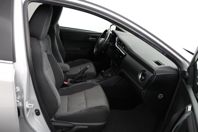Toyota Auris - 1.8 Hybrid Energy Plus 22