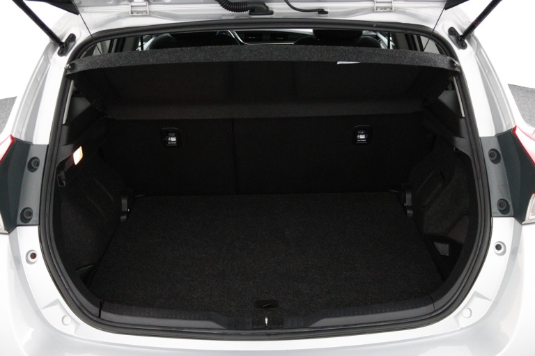 Toyota Auris - 1.8 Hybrid Energy Plus 23