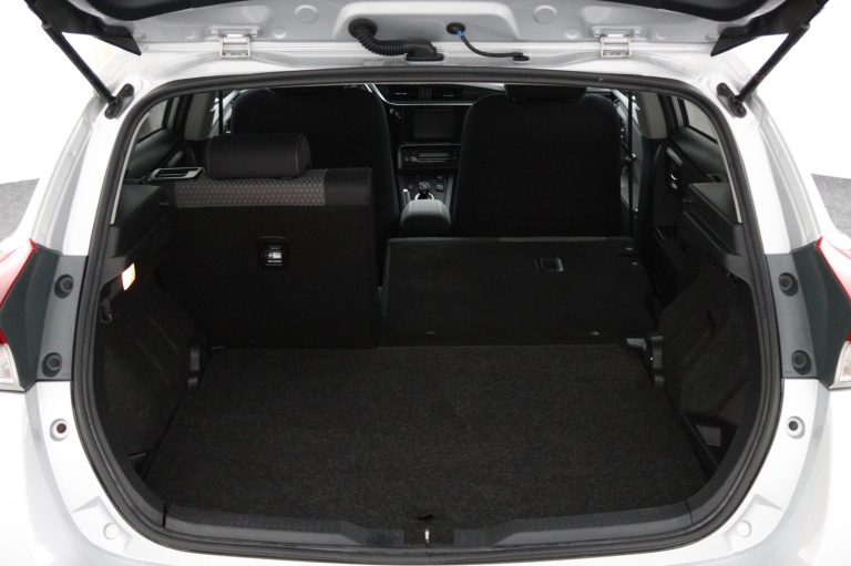 Toyota Auris - 1.8 Hybrid Energy Plus 25