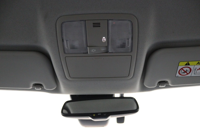 Toyota Auris - 1.8 Hybrid Energy Plus 32