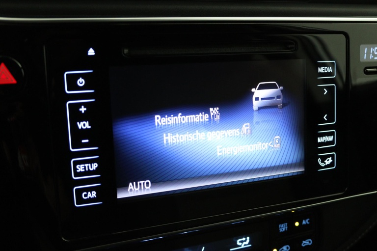 Toyota Auris - 1.8 Hybrid Energy Plus 42