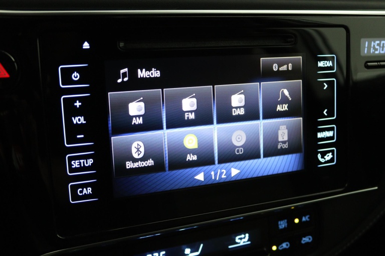 Toyota Auris - 1.8 Hybrid Energy Plus 43