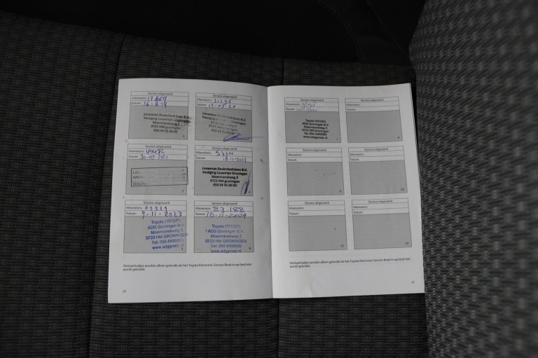 Toyota Auris - 1.8 Hybrid Energy Plus 46