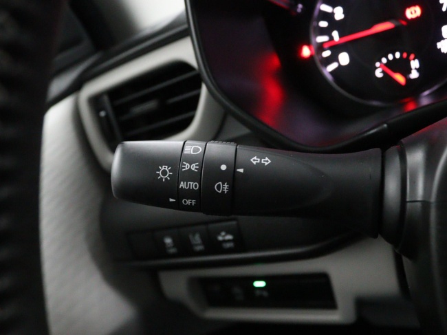 Suzuki Swift - 1.2 Select Smart Hybrid