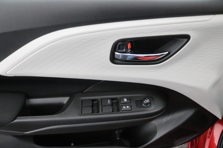 Suzuki Swift - 1.2 Select Smart Hybrid 26