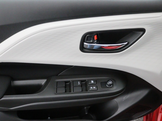 Suzuki Swift - 1.2 Select Smart Hybrid