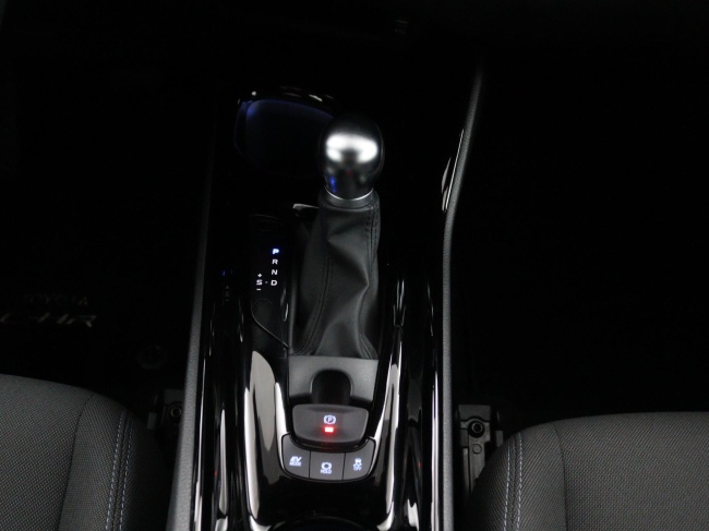 Toyota C-HR - 2.0 Hybrid First Edition