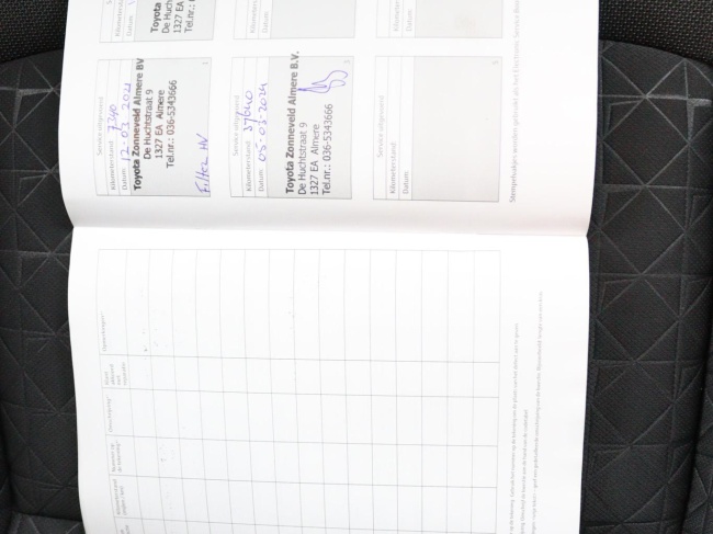 Toyota C-HR - 2.0 Hybrid First Edition