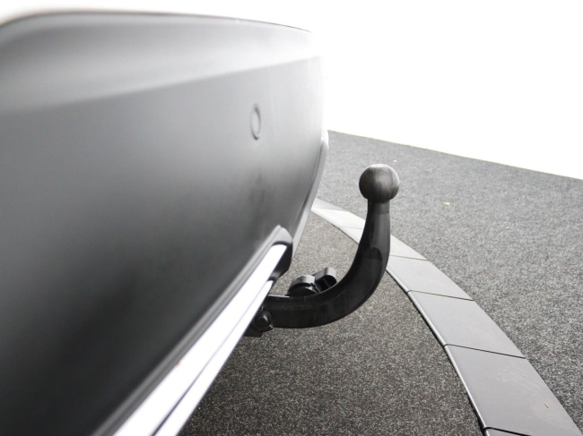 Toyota C-HR - 2.0 Hybrid First Edition