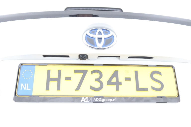 Toyota C-HR - 2.0 Hybrid First Edition 38