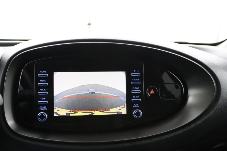 Toyota Aygo X - 1.0 VVT-i MT first 14