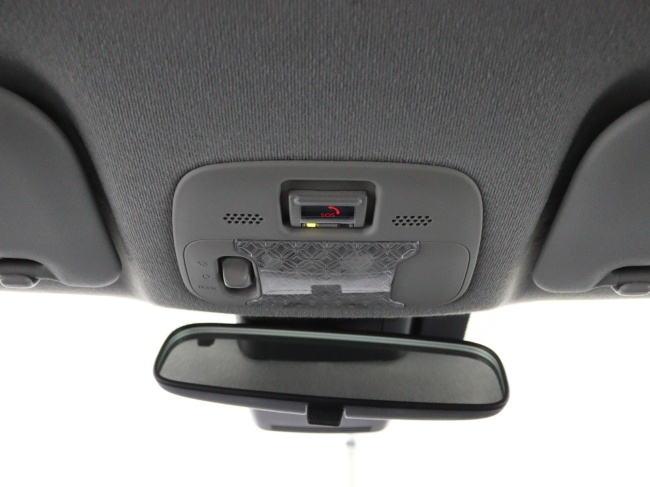 Toyota Aygo X - 1.0 VVT-i MT first