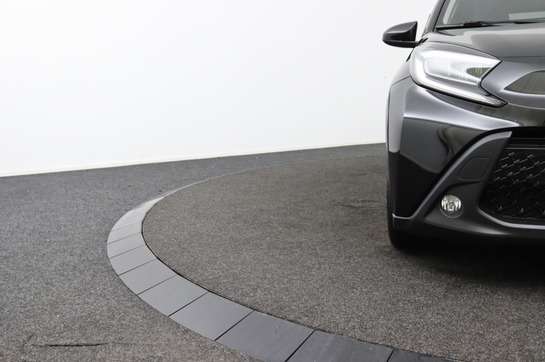 Toyota Aygo X - 1.0 VVT-i MT first 34