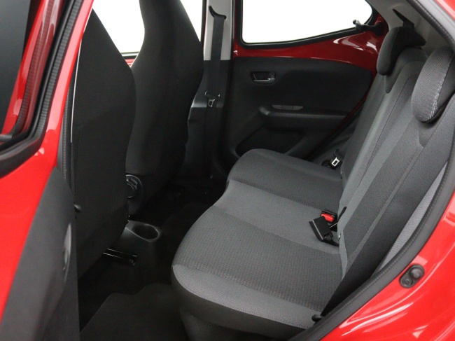Toyota Aygo - 1.0 VVT-i x-joy Limited Automaat