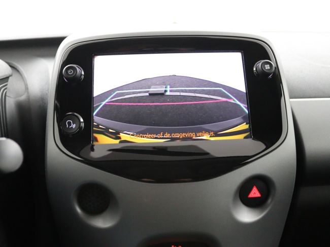 Toyota Aygo - 1.0 VVT-i x-joy Limited Automaat