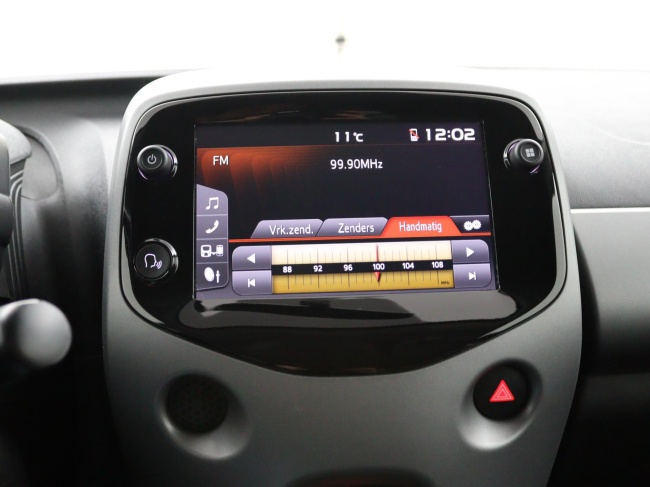 Toyota Aygo - 1.0 VVT-i x-joy Limited Automaat