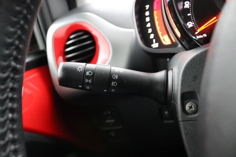 Toyota Aygo - 1.0 VVT-i x-joy Limited Automaat 20