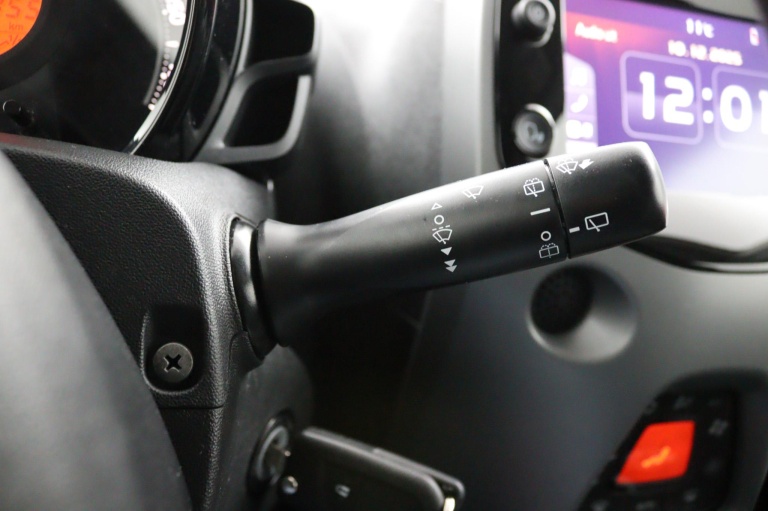 Toyota Aygo - 1.0 VVT-i x-joy Limited Automaat 22