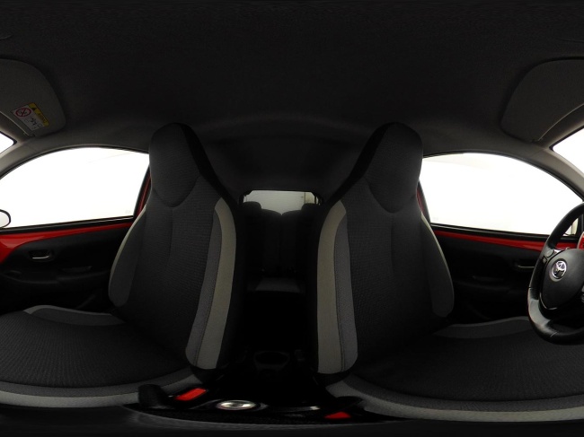 Toyota Aygo - 1.0 VVT-i x-joy Limited Automaat