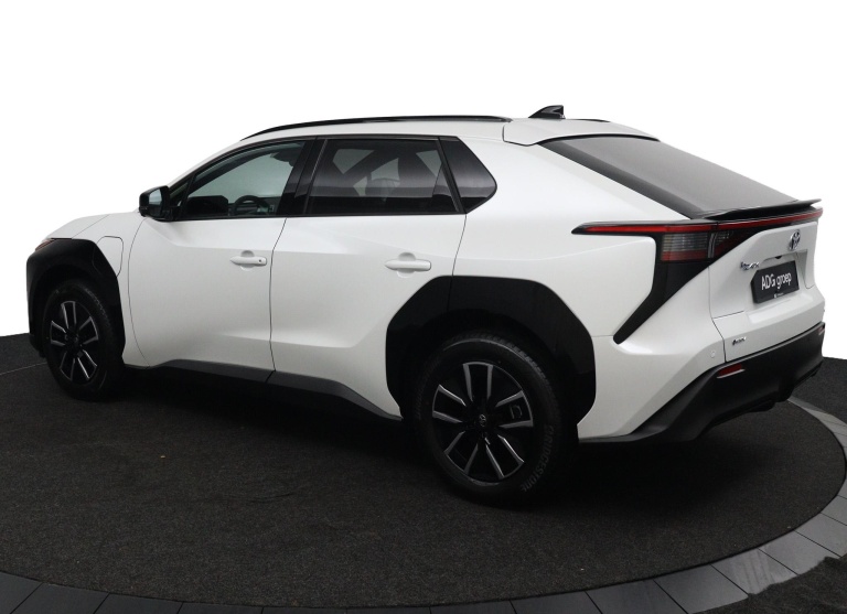 Toyota bZ4X - Dynamic 73 kWh 4