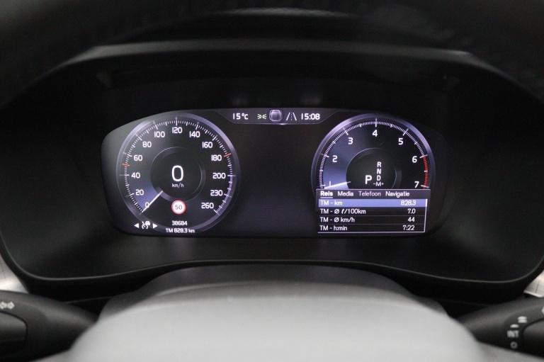 Volvo XC40 - 1.5 T3 Business Pro 10