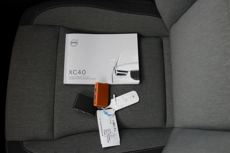 Volvo XC40 - 1.5 T3 Business Pro 30