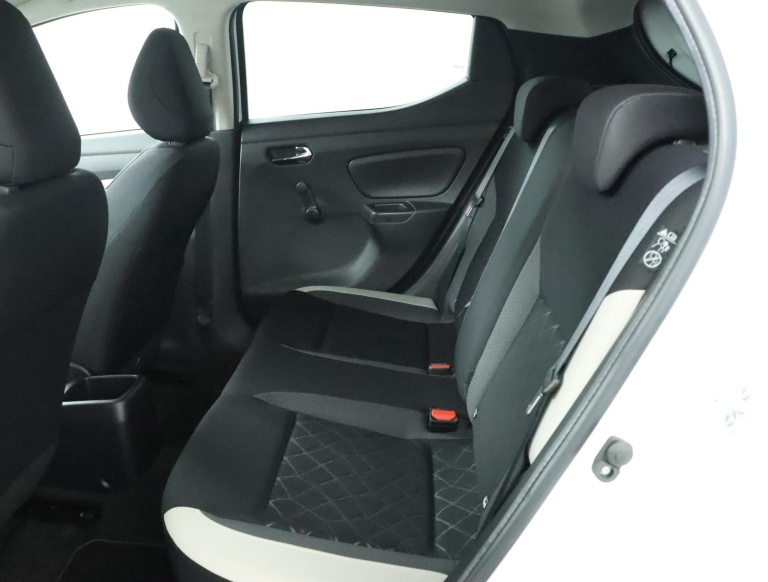 Nissan Micra - 0.9 IG-T N-Connecta 18