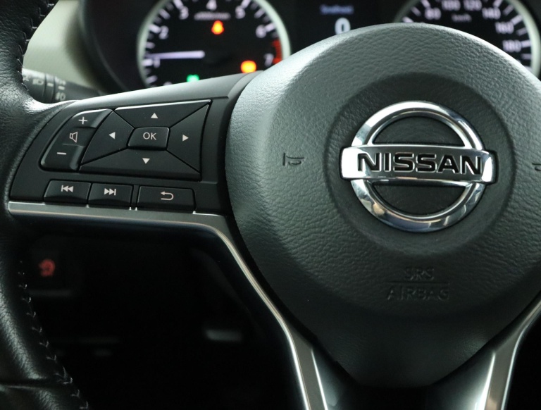 Nissan Micra - 0.9 IG-T N-Connecta 19