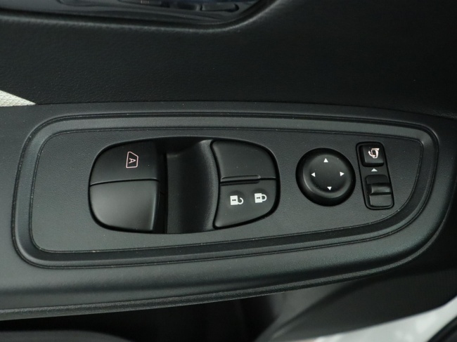 Nissan Micra - 0.9 IG-T N-Connecta