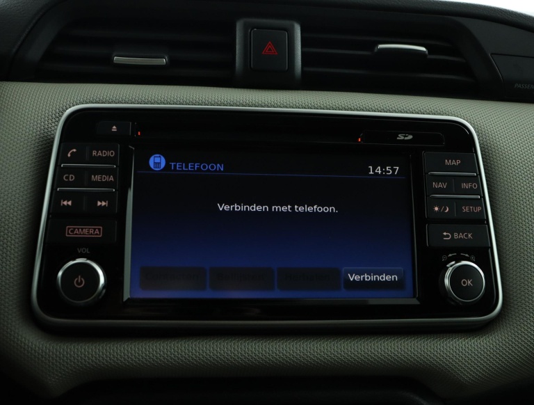 Nissan Micra - 0.9 IG-T N-Connecta 47