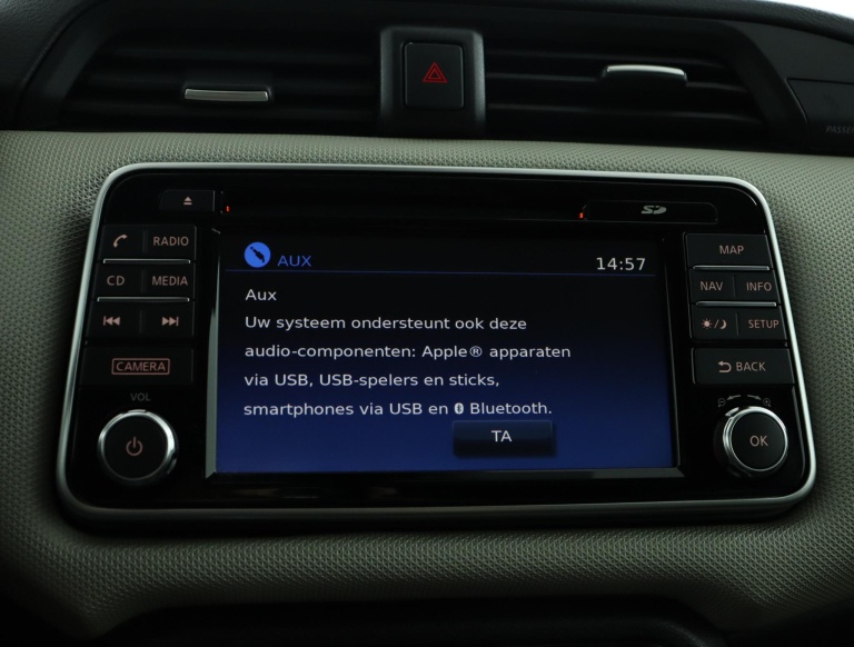 Nissan Micra - 0.9 IG-T N-Connecta 48