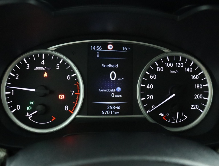 Nissan Micra - 0.9 IG-T N-Connecta 6