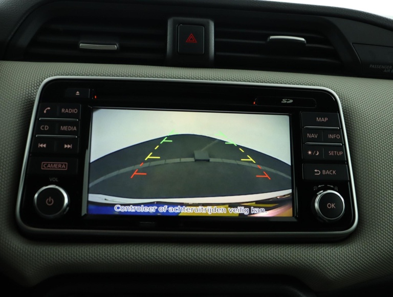 Nissan Micra - 0.9 IG-T N-Connecta 9