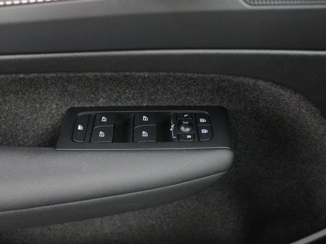 Volvo XC40 - 1.5 T5 Recharge Inscription