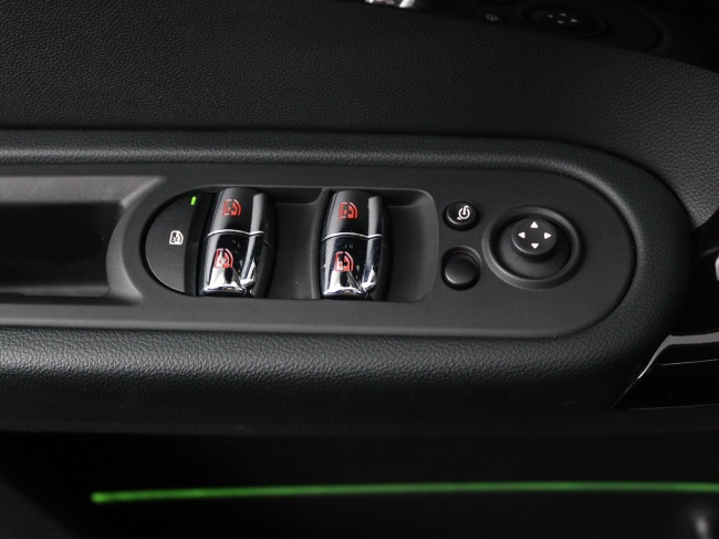 Mini Mini Countryman - 1.5 Cooper S E ALL4 Chili