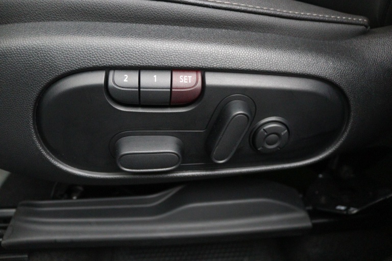 Mini Mini Countryman - 1.5 Cooper S E ALL4 Chili 25