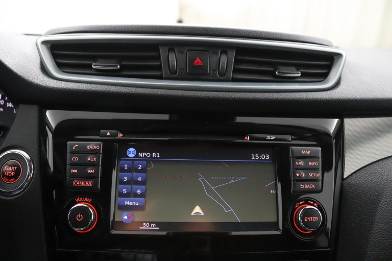 Nissan Qashqai - 1.2 N-Connecta 28