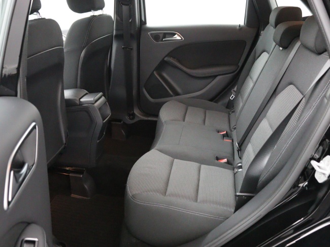 Mercedes-Benz B-klasse - 180 Lease Edition Plus
