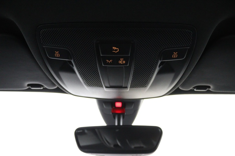 Mercedes-Benz B-klasse - 180 Lease Edition Plus 30