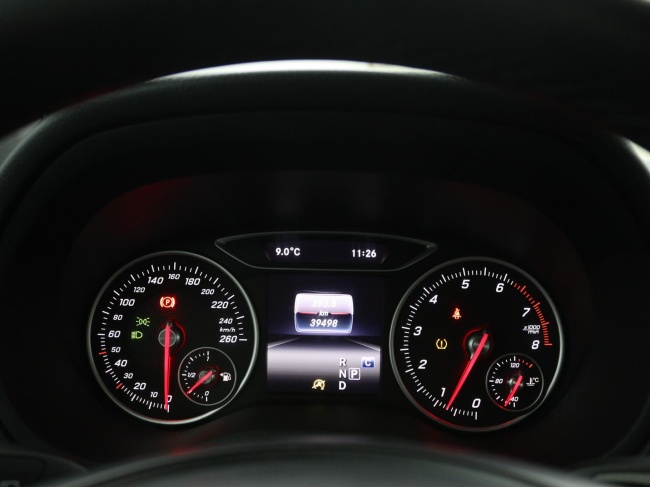 Mercedes-Benz B-klasse - 180 Lease Edition Plus