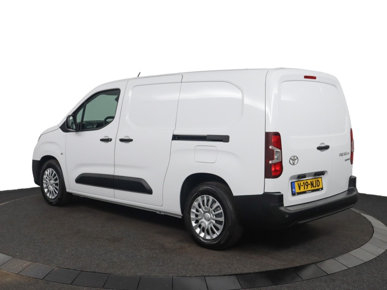 Toyota PROACE CITY Electric - Navigator Long 50 kWh 12
