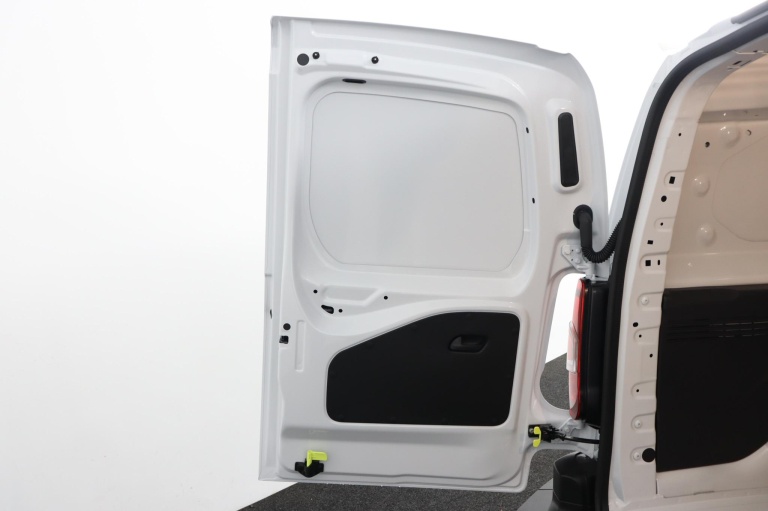 Toyota PROACE CITY Electric - Navigator Long 50 kWh 40