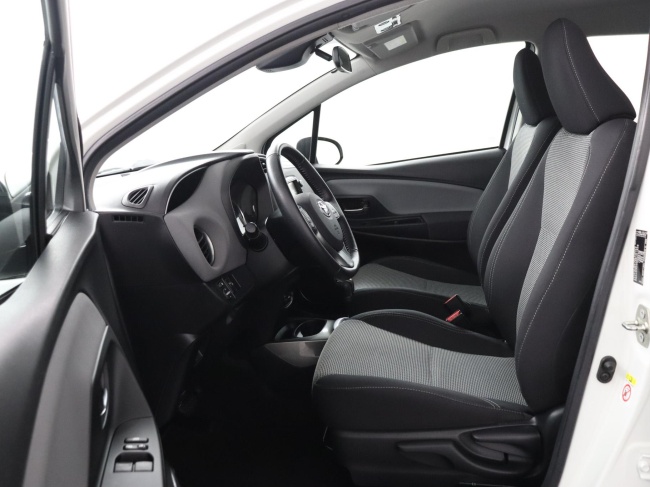 Toyota Yaris - 1.5 Hybrid Trend