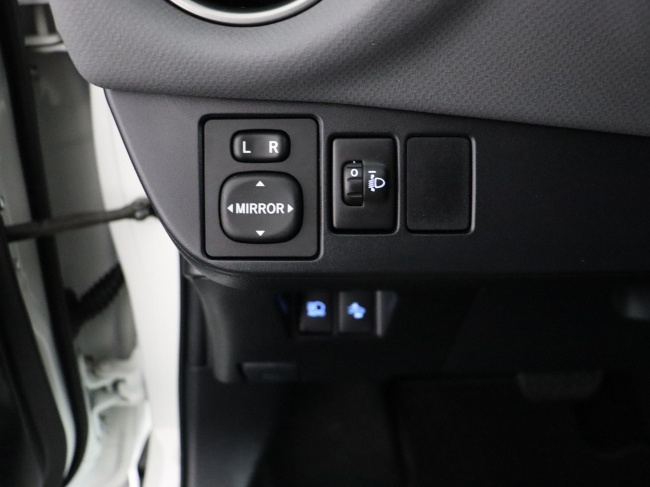 Toyota Yaris - 1.5 Hybrid Trend