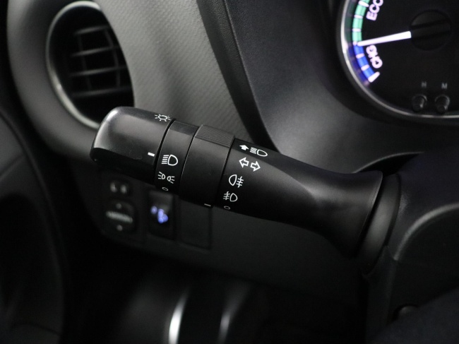 Toyota Yaris - 1.5 Hybrid Trend