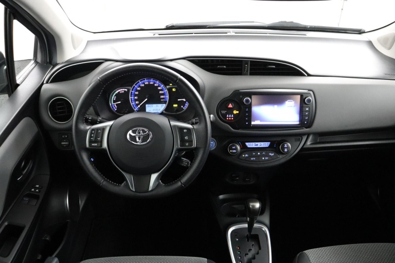 Toyota Yaris - 1.5 Hybrid Trend 44