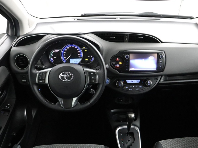 Toyota Yaris - 1.5 Hybrid Trend