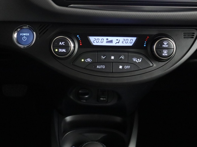 Toyota Yaris - 1.5 Hybrid Trend