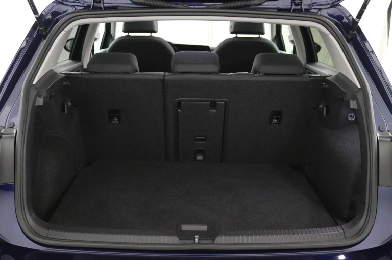 Volkswagen Golf - 1.5 eTSI Style 23